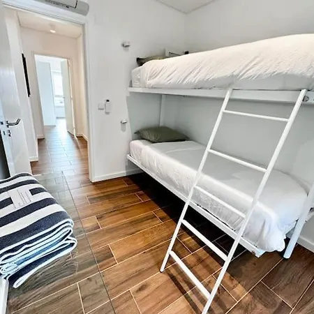 Apartment Romazeiras - Near The Sea